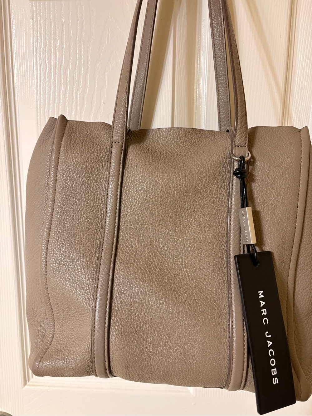 Marc Jacobs Taupe Pebbled Leather Shoulder Bag